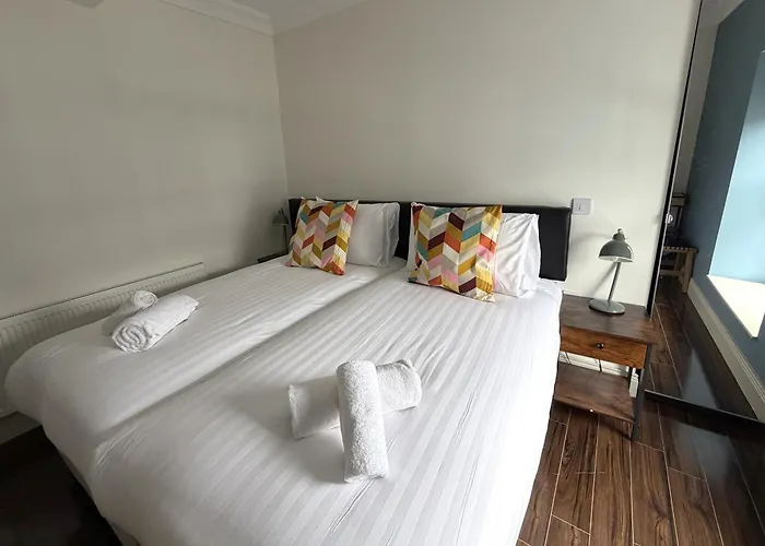 Westport Rooms