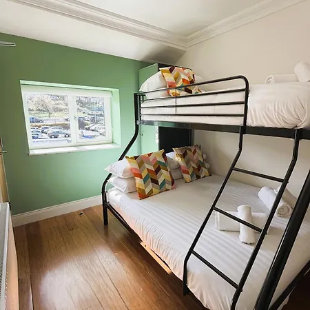 Westport Rooms 3*